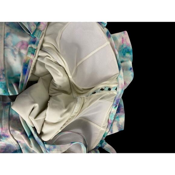 Torrid Swimsuit Size 1 / 1X 16 18 Watercolor Floral Ruffle One Piece White Blue - Picture 11 of 12